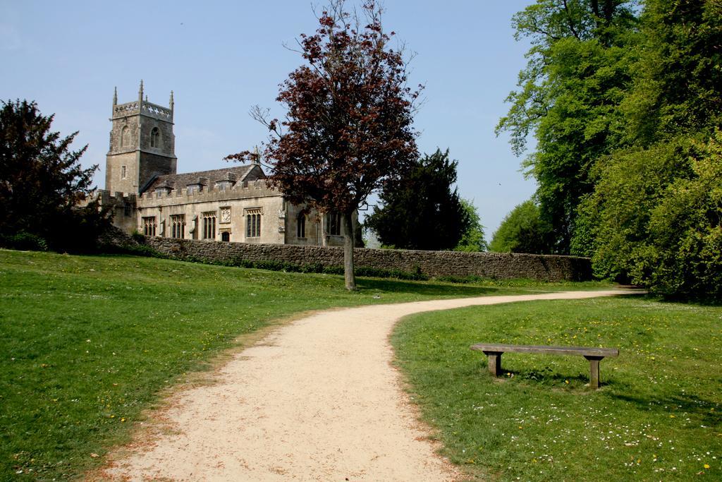 Lydiard Park Hotel & Conference Centre スウィンドン エクステリア 写真