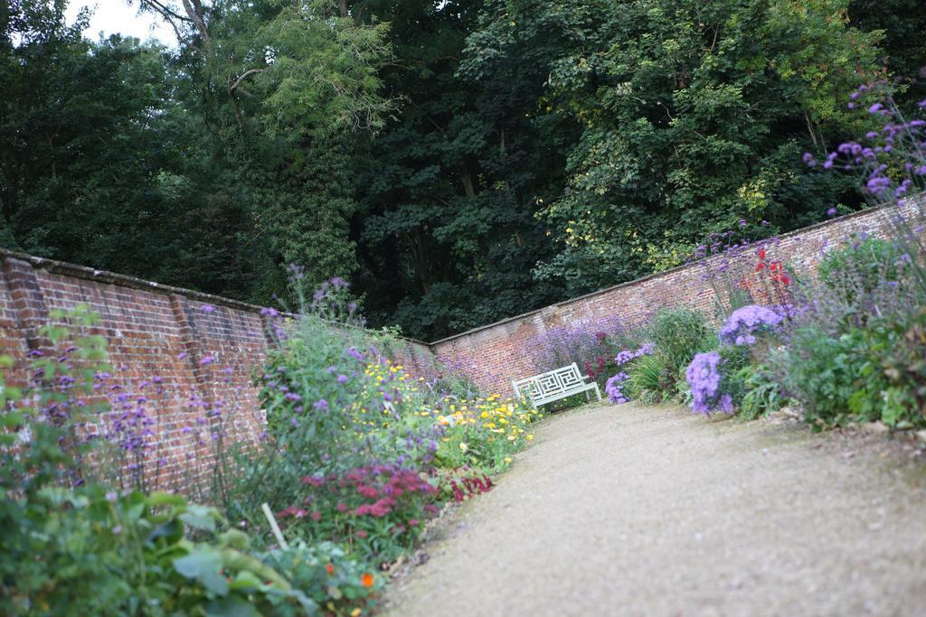 Lydiard Park Hotel & Conference Centre スウィンドン エクステリア 写真