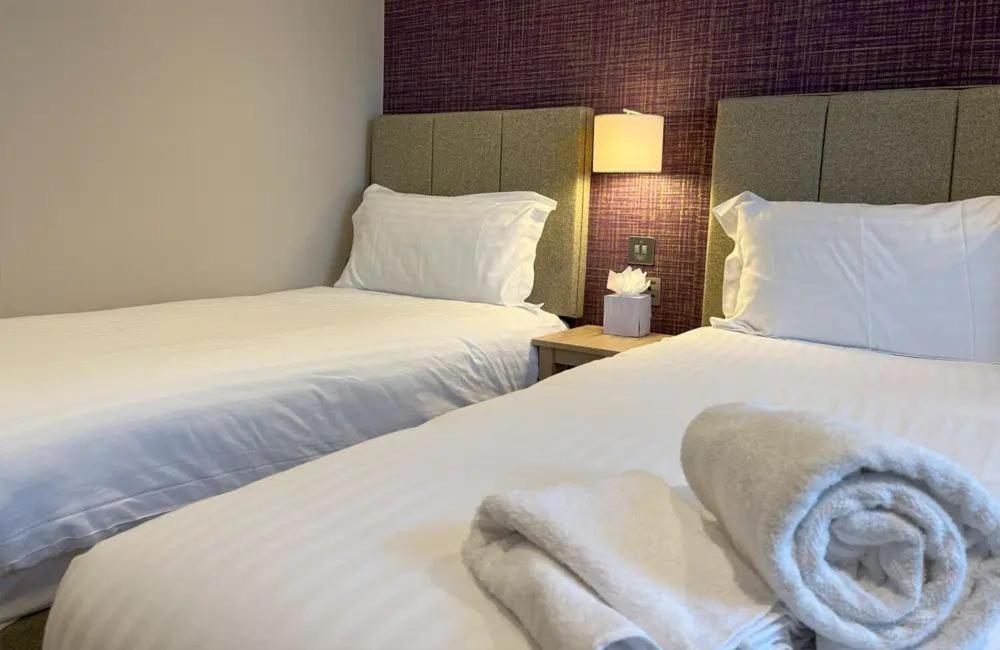 Lydiard Park Hotel & Conference Centre スウィンドン エクステリア 写真