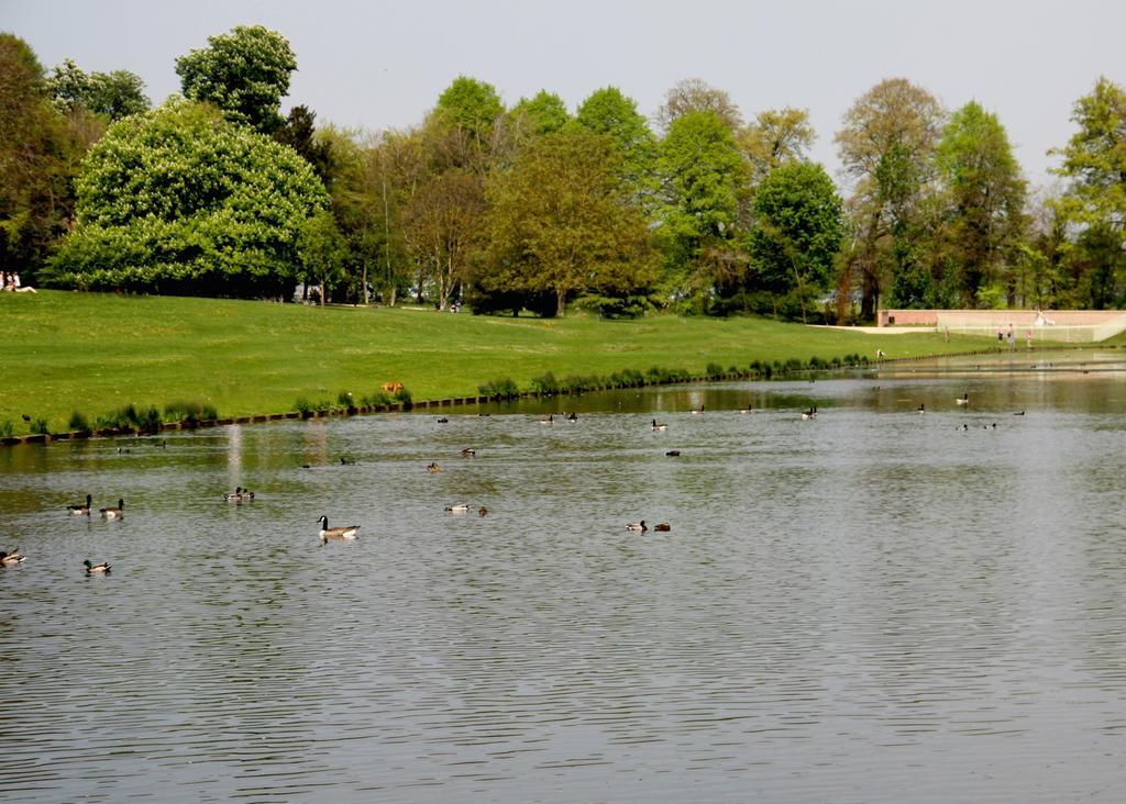 Lydiard Park Hotel & Conference Centre スウィンドン エクステリア 写真